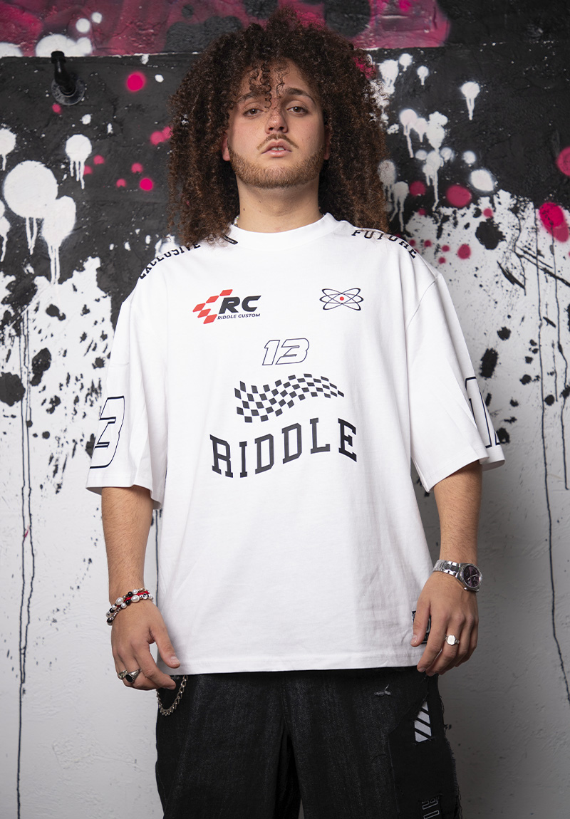 Camiseta Oversize Racing Riddle White